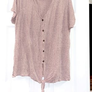 light pink top size 1X